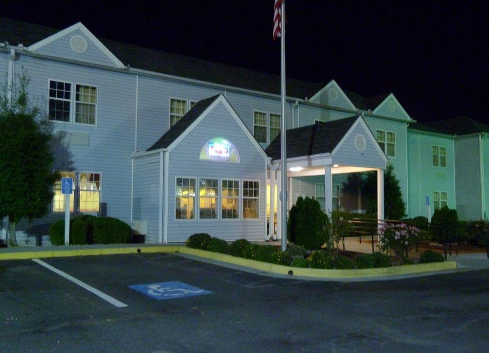 Holiday Lodge - Greensboro/Lake Oconee ภายนอก รูปภาพ