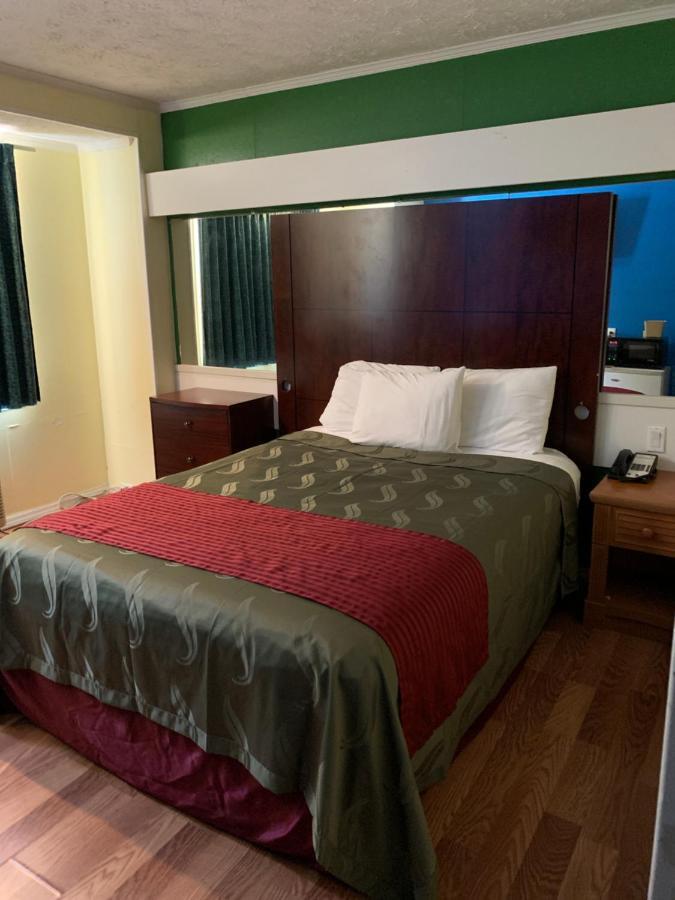 Holiday Lodge - Greensboro/Lake Oconee ภายนอก รูปภาพ